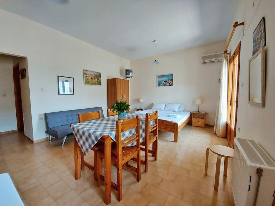 Selfcatering -Studio Helen No 7 Xiropigado Zewnętrze zdjęcie